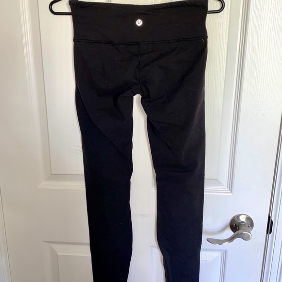 Lululemon Wunder Under 25” - Picture 2 of 3